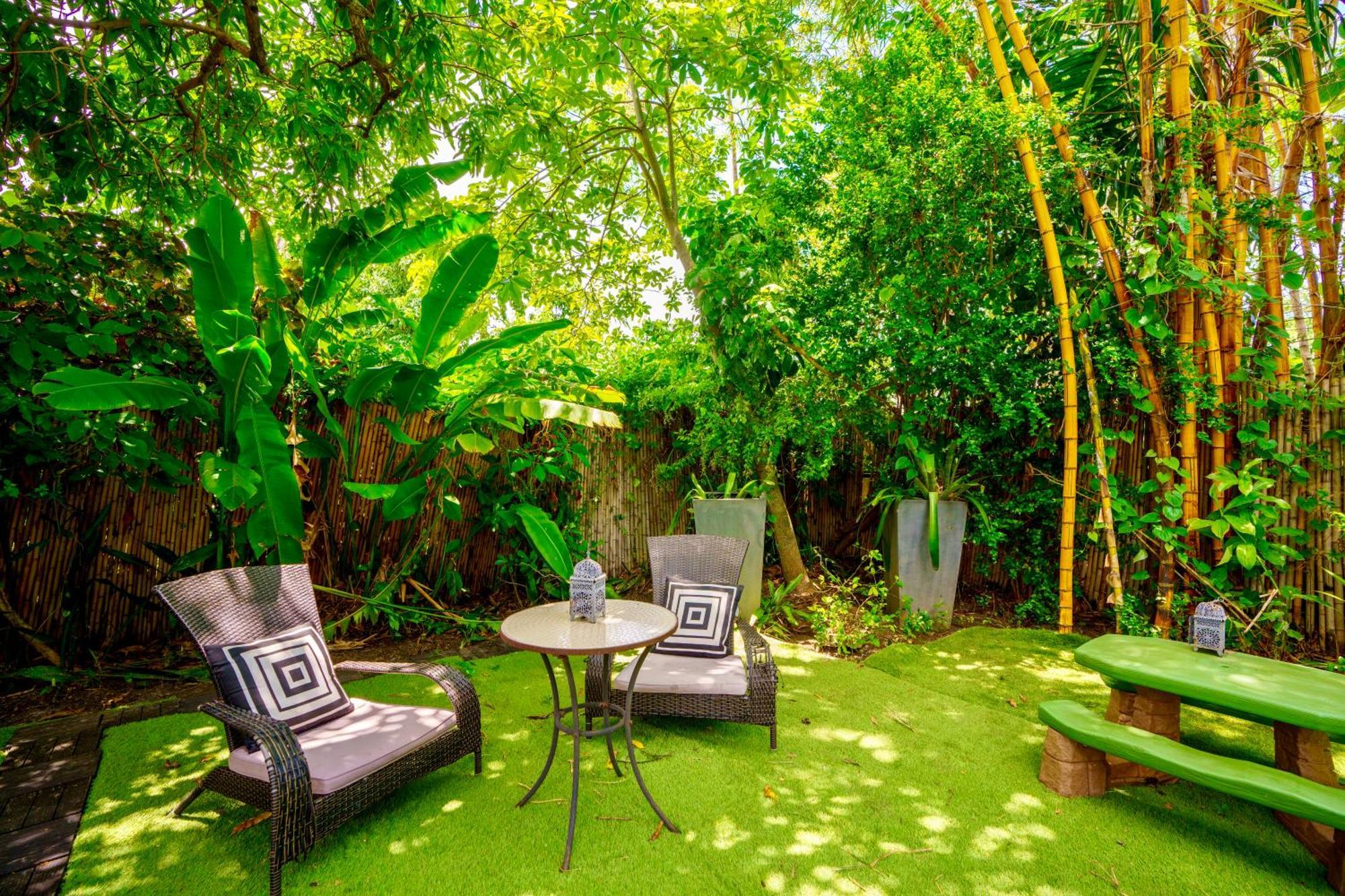 Entire Private Beautiful 2 Bedroom Plus Den House With Gated Front&Back Yard And Free Parking 10Min Drive To Miami Beach Екстериор снимка